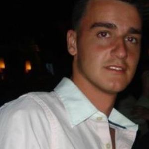 Meet your Posher, Armani